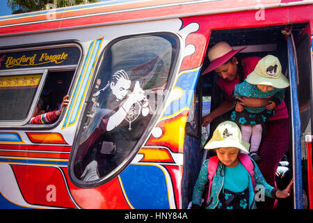 Scena di strada, La Cancha mercato, Cochabamba Bolivia Foto Stock