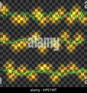 Set di giallo luminoso ghirlanda di luci con i titolari isolato su sfondo trasparente. Natale, festa di Capodanno decorazione realistici elementi di design. Illustrazione Vettoriale