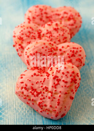 A forma di cuore le ciambelle. Il giorno di San Valentino Foto Stock