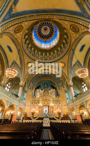 Stock Photo - Ungheria, Szeged, la Nuova Sinagoga, interno Foto Stock