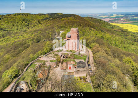 Il Castello Imperiale di Kyffhausen, costruire da 1152 a 1190. Le rovine del castello si trova accanto al monumento Kyffhaeuser, Turingia, Germania, Europa Foto Stock