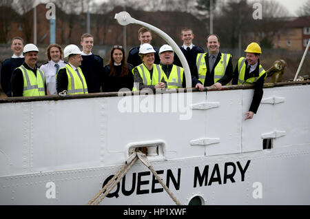 Primo Ministro Nicola storione (centro) durante una visita al TS Queen Mary, uno dei più antichi Clyde-costruito vaporizzatori, ormeggiato sul fiume Clyde a Glasgow Science Centre. Foto Stock