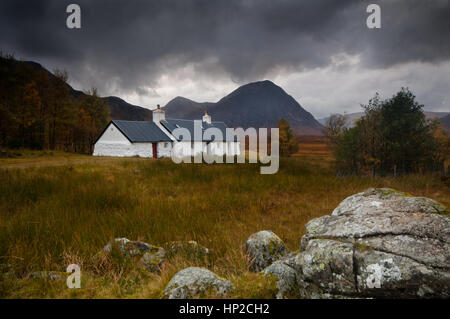 Black Rock Cottage, Glencoe, Glencoe paesaggi, Highlands scozzesi Foto Stock