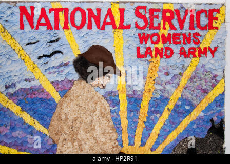 Derbyshire, Regno Unito - 20 Luglio 2014 - Ben medicazione che commemora la nazionale femminile nell esercito di WW2 il 20 luglio a poco Longstone, REGNO UNITO Foto Stock