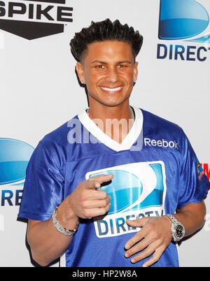 Paul 'Pauly D' DelVecchio arriva a Directv del sesto annuale di Celebrity Beach Bowl a Indianapolis, Indiana il 4 febbraio 2012. Foto di Francesco Specker Foto Stock