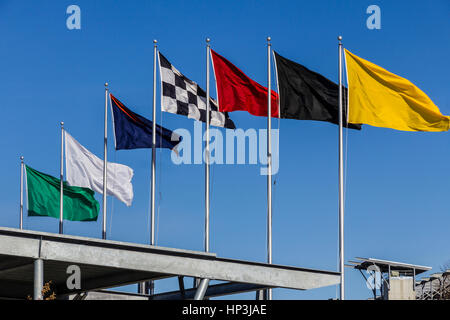 Indianapolis - Circa Febbraio 2017: sette bandiere racing al Motor Speedway di Indianapolis. Il sistema IMS si prepara per la 101st in esecuzione della Indy 500 IV Foto Stock