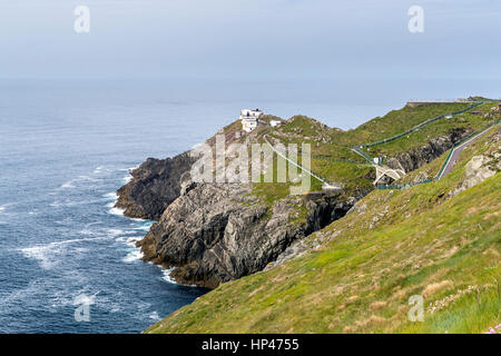 Mizen Head, la maggior parte a sud-ovest del punto di Irlanda, West Cork, Wild Atlantic Way, South Western Irlanda, Europa. Foto Stock