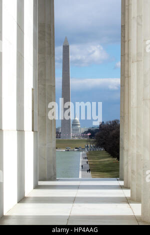 Stati Uniti Campidoglio e il Monumento a Washington visto dal Lincoln Memorial a Washington, DC. Foto Stock