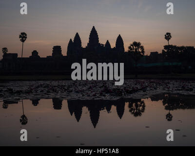 Sunrise a Angkor Wat Foto Stock