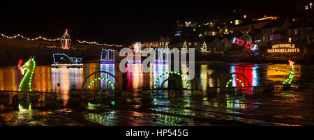 Mousehole Harbour Lights, Cornwall, Regno Unito Foto Stock