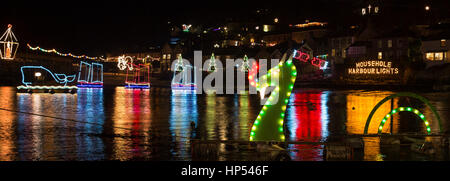 Serpente Marino, Mousehole le luci di Natale, Cornwall, Regno Unito Foto Stock