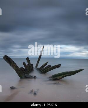 Via Fiume, UK. 18 Febbraio, 2017. Naufragio all Longniddry Bents nei pressi di Edimburgo Credito: ricca di Dyson/Alamy Live News Foto Stock