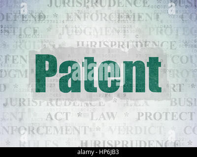 Il concetto di legge: verniciato di verde il brevetto di testo sui dati digitali sfondo della carta con Tag Cloud Foto Stock