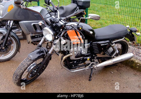 2017 Bristol Classic Bike Show a Shepton Mallet Moto Guzzi V7 II Foto Stock