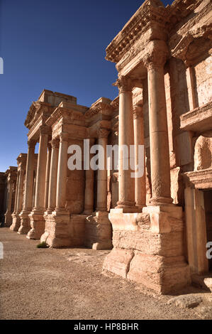 Palmyra, Siria - Ottobre 10, 2010: le rovine della città antica Palmyra prima della guerra. Foto Stock