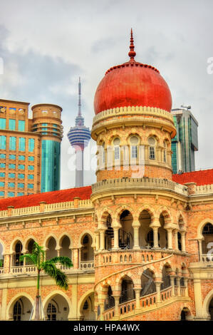 Palazzo Sultano Abdul Samad a Kuala Lumpur. Costruito nel 1897, ospita oggi gli uffici del Ministero delle informazioni. Malaysia Foto Stock