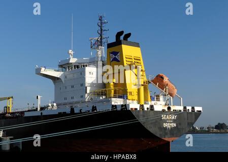 Lorient, Francia - 16 dicembre 2016: Prodotti Tanker " Sea Ray" nelle operazioni al terminale petrolifero di Lorient, Bretagna Francia. Foto Stock