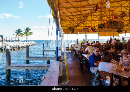 Florida Upper Key Largo Florida Keys, Rock Harbor, Island Grill a Mandalay, ristoranti, ristoranti, ristoranti, ristoranti, caffè, lungomare, FL161223045 Foto Stock