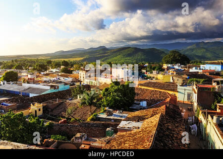 Una tipica scena di strada in Trinidad, Cuba Foto Stock