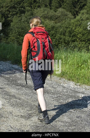 Frau beim Wandern - wanderer Foto Stock