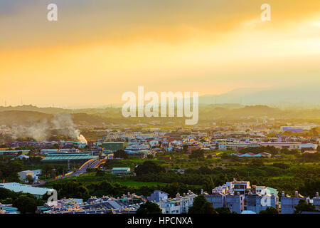 Residenziale zona rurale in Chiayi durante il sunrise Foto Stock