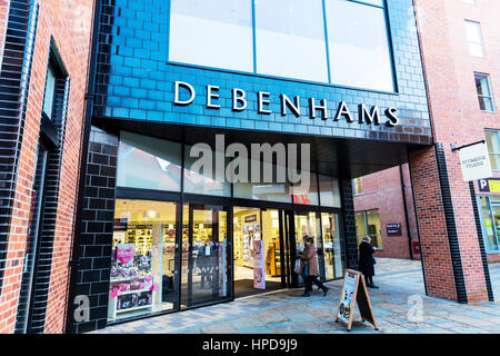 Negozio Debenhams entrata segno Beverley REGNO UNITO Inghilterra Debenhams department store shop negozi Foto Stock