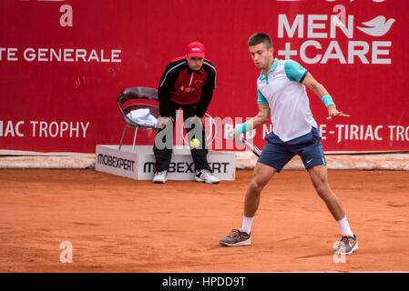 Aprile 22, 2015: Borna CORIC CRO in azione durante il torneo ATP BRD Nastase Tiriac Trophy di BNR Arenas, Romania ROU. Foto: Cronos/Catalin Soare Foto Stock