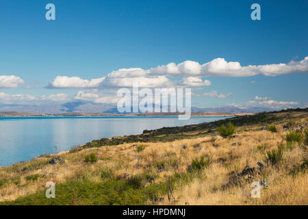 Twizel, Canterbury, Nuova Zelanda. Vista verso sud lungo il Lago Pukaki fino dalla Peters Lookout. Foto Stock