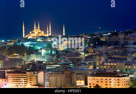 Il quartiere di Fatih e Sultan Ahmet moschea o la Moschea Blu, Turchia, Istanbul Foto Stock