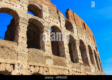 Colosseo, Via di San Gregorio, Roma, Italia Foto Stock