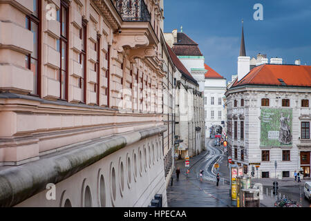 Augustinerstraße da Albertina Palace Museum, Vienna, Austria, Europa Foto Stock