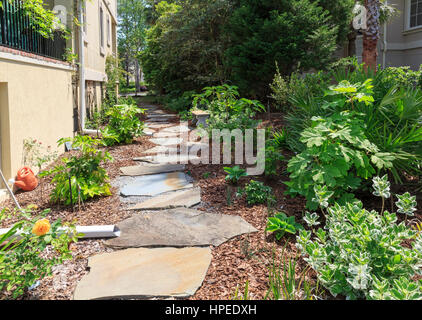 Aprile in Carolina del Sud Garden Foto Stock