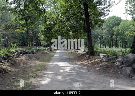 Angolo di sanguinosi, dove si trovano alcuni dei più intensi combattimenti di aprile 19th, 1775 ha avuto luogo. Minute Man National Historical Park, Middlesex County, MA, Stati Uniti d'America. Foto Stock