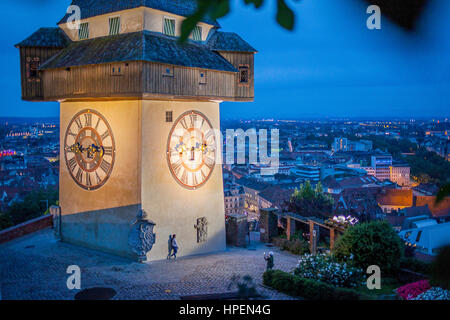 Torre dell'orologio sul Schlossberg, castle hill, Graz, Austria Foto Stock