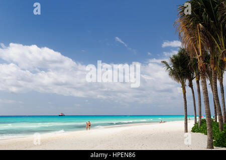 Mexican spiaggia Playa del Carmen su stato dello Yucatan in Messico Foto Stock