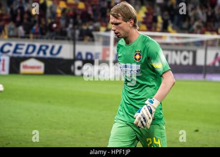 Aprile 29, 2015: Giedrius Arlauskis #24 di FCSB durante la Liga I Soccer Romania gioco tra FC Steaua Bucharest ROU e ASA 2013 Targu Mures ROU a livello nazionale Arena, Bucarest, Romania ROU. Foto: Catalin Soare Foto Stock