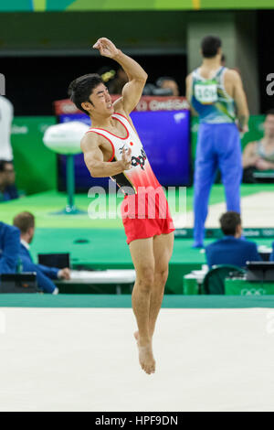 Rio de Janeiro, Brasile. 8 agosto 2016. Rio de Janeiro, Brasile. 8 agosto 2016. Kenzo Shirai .(JPN) preforme sul pavimento esercizio Foto Stock