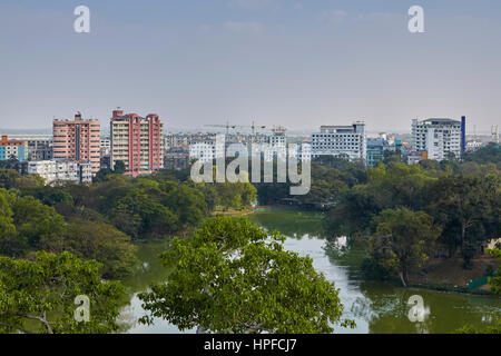 Vista aerea del Lago Kandawgyi, Bogyoke, Yangon, Myanmar Foto Stock