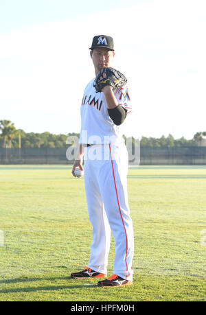 Jupiter, Florida, Stati Uniti d'America. 18 Febbraio, 2017. Junichi Tazawa (Marlins) MLB : Miami Marlins Foto giorno di Jupiter, Florida, Stati Uniti . Credito: AFLO/Alamy Live News Foto Stock