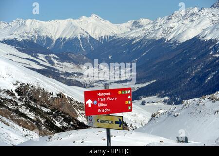 Area sciistica, Svizzero di St Moritz, 16. Febbraio 2017. Foto: Frank Maggio | Utilizzo di tutto il mondo Foto Stock