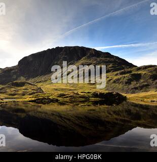 Grande Fine riflessioni di aspersione Tarn Foto Stock