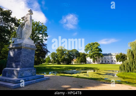 Memoriale di Federico II di Prussia, Neuhardenberg Castello, Brandeburgo, Germania Foto Stock