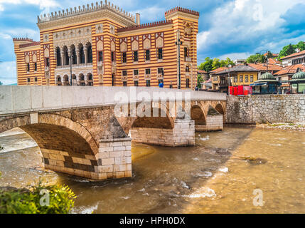Vista panoramica della città vecchia di Sarajevo, punti di riferimento della città. Foto Stock