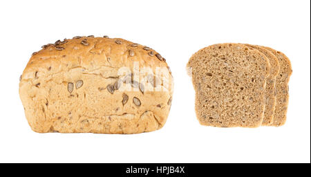 Dietetici sani pane con semi di girasole con fette isolati su sfondo bianco Foto Stock