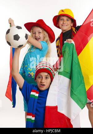 Modello rilasciato , Fussballfans, Fussball-WM - soccer fans Foto Stock