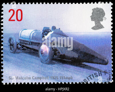 Regno Unito - circa 1998: Usato francobollo stampato in Gran Bretagna celebrano British Land Speed Record mostra Sir Malcolm Campbell 1925 Bluebird C Foto Stock