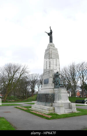 Memoriale di guerra in Ashton Gardens St Annes, Lancashire, Regno Unito Foto Stock