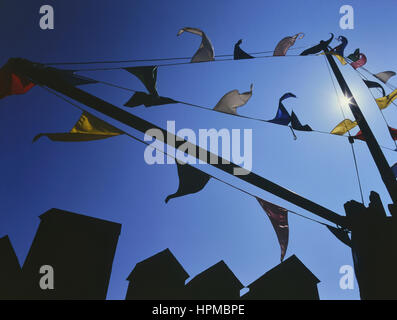 Net negozi e peschereccio. Hastings old town. Sussex. In Inghilterra. Regno Unito Foto Stock