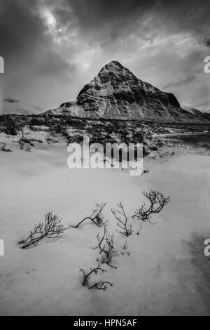 Alba sul Glencoe, Highlands scozzesi Foto Stock