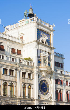 Piazza San Marco Itinerari Segreti di Palazzo Ducale o Torre dell'Orologio si trova in Piazza San Marco, Venezia, Italia Foto Stock